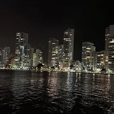 Apartamento Beautiful 1br Apt With Ocean View-16th Floor!